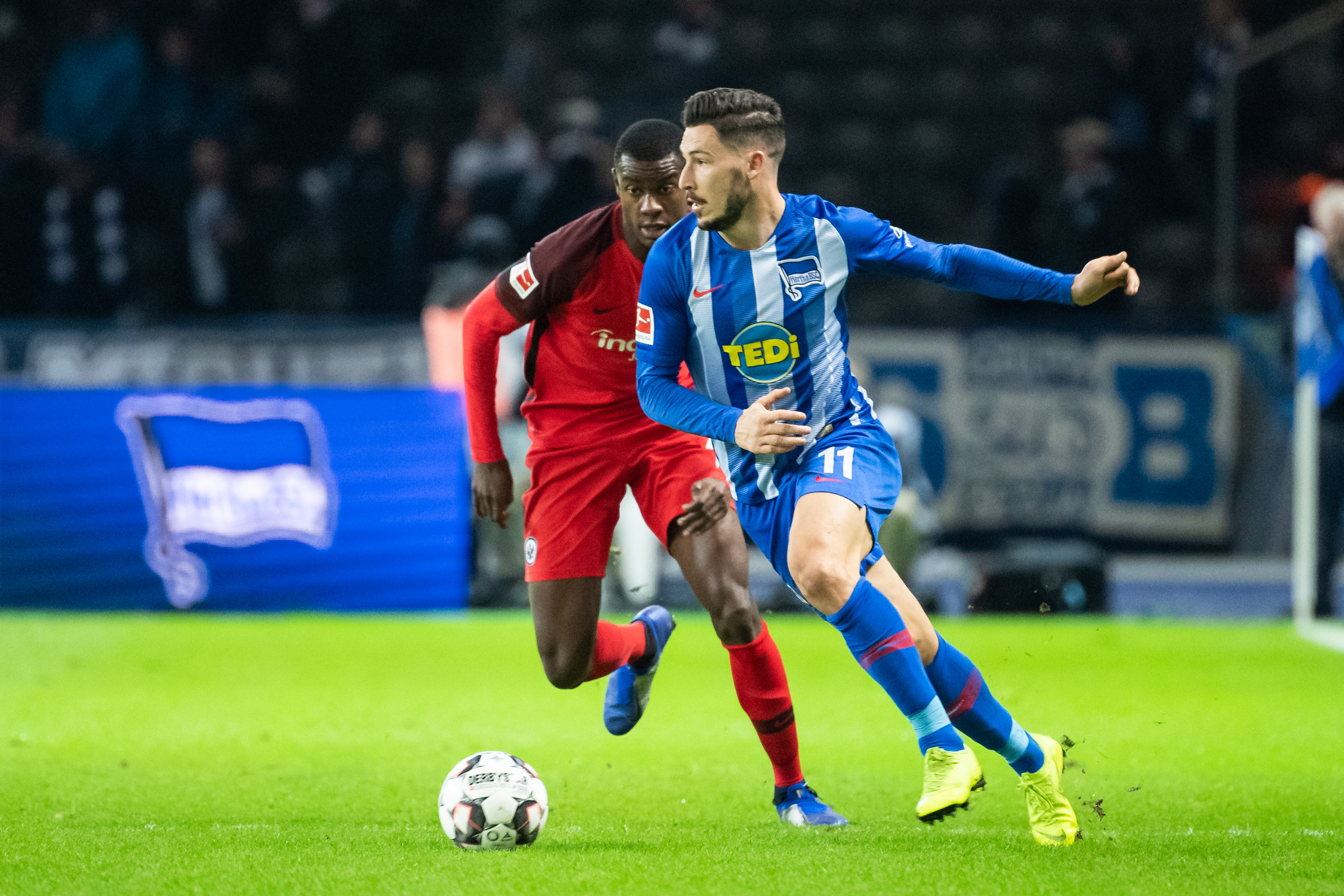 里贝里：我当时扇了卡瓦哈尔一耳光，佩佩简直想“杀”了我（里贝里回忆：掌掴卡瓦哈尔后，佩佩气得差点想“杀”我）